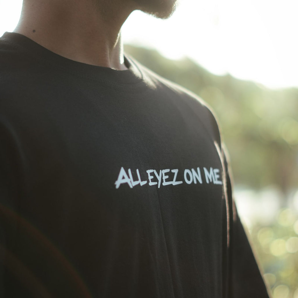 ALL EYEZ ON ME Oversized T Shirt